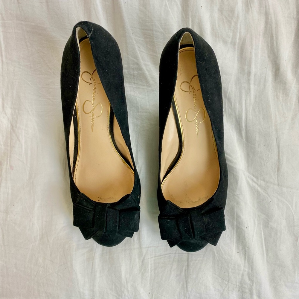 black bow toe wedges